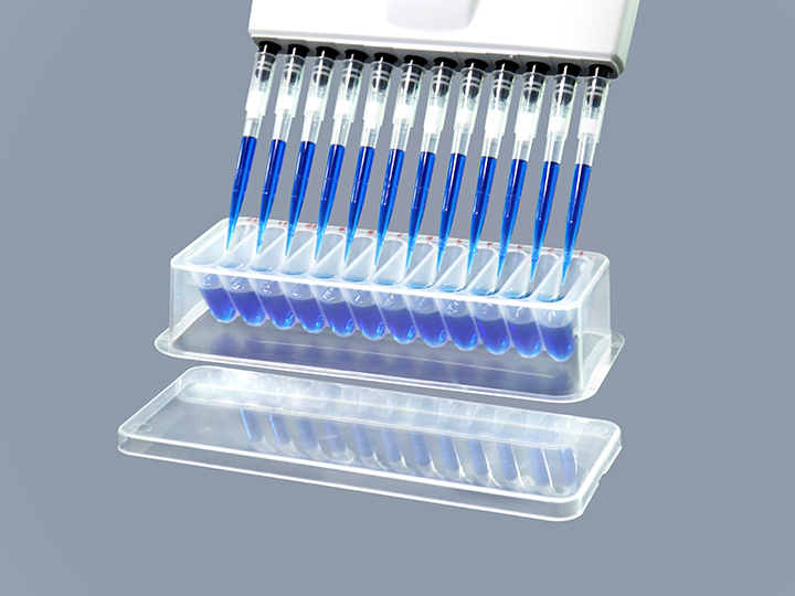 12通道設(shè)計(jì)，每通道容積3mL，便于連續(xù)稀釋或不同液體的同時(shí)移取操作