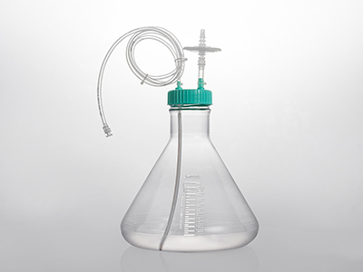 瓶蓋采用注塑一體式連接，降低泄露、殘留的風(fēng)險